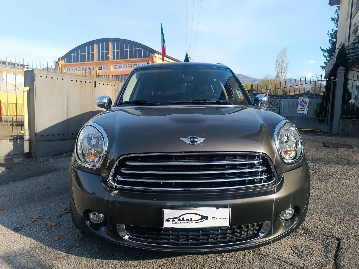 MINI Cooper D Countryman Mini Countryman 2.0 D AUTOMATICA 2 TRENI CERCHI Gris - 2