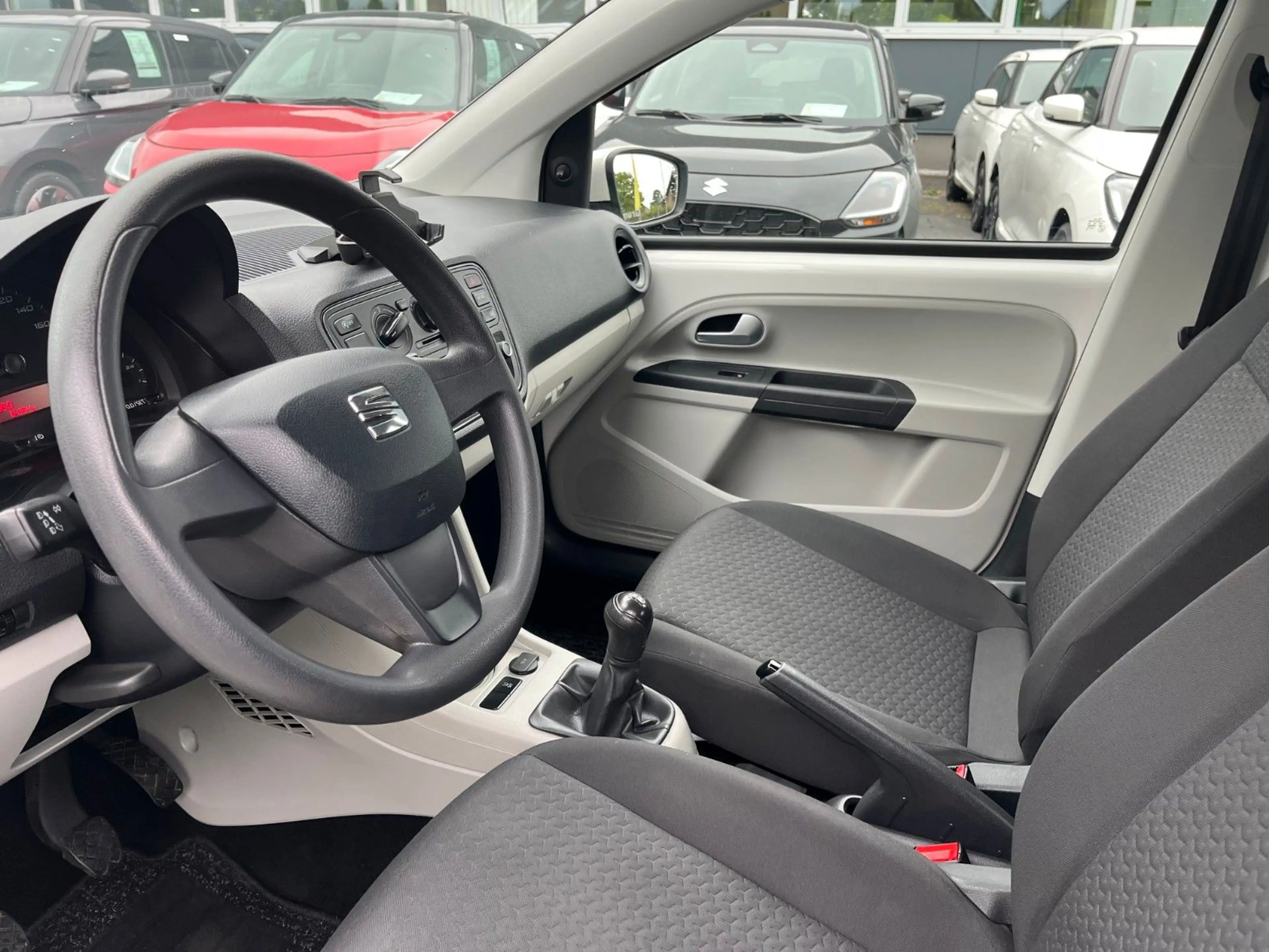 SEAT Mii Style /Allwetter/Klima/Bluetooth/AHK — photo 11