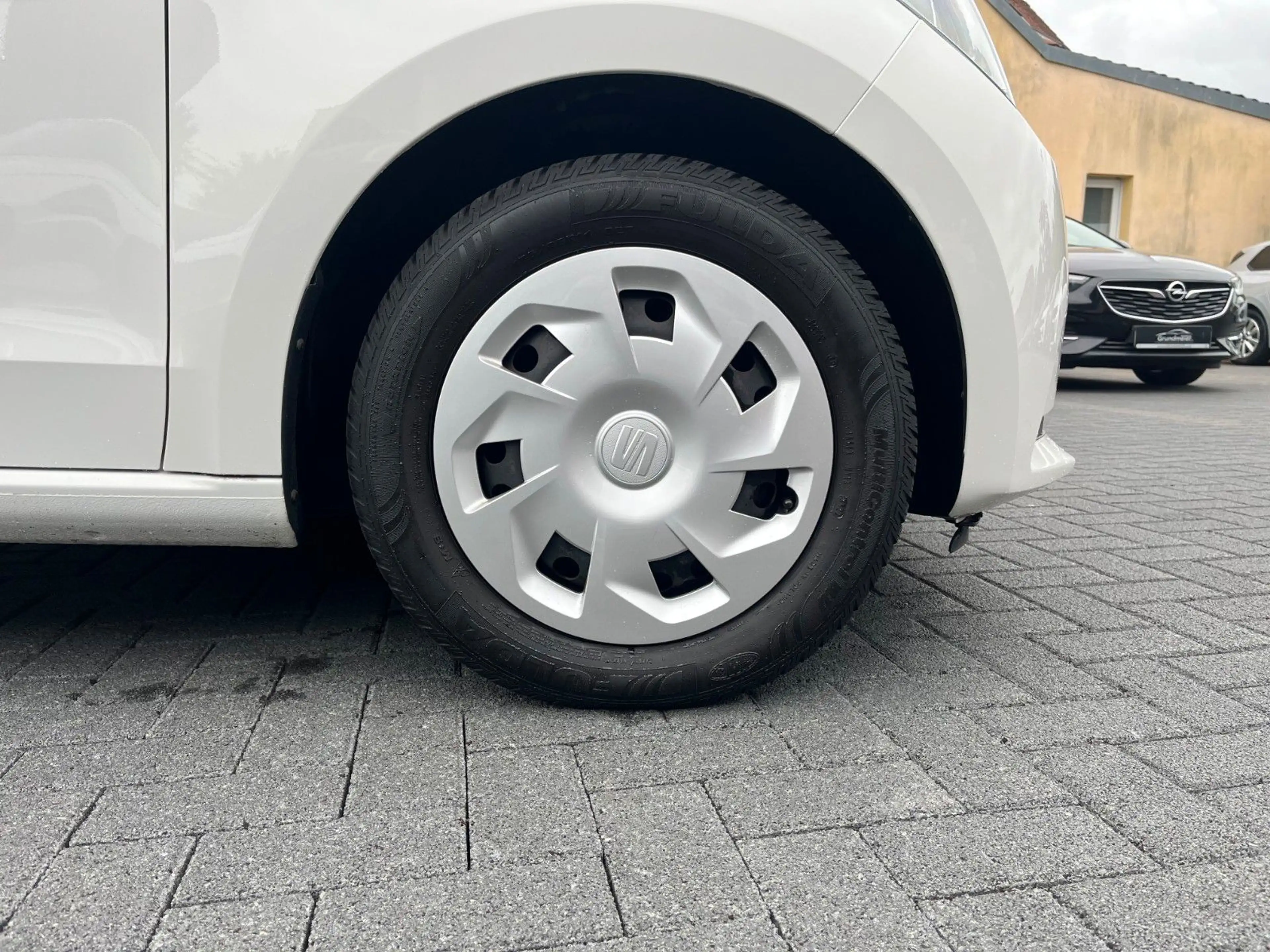 SEAT Mii Style /Allwetter/Klima/Bluetooth/AHK — photo 10