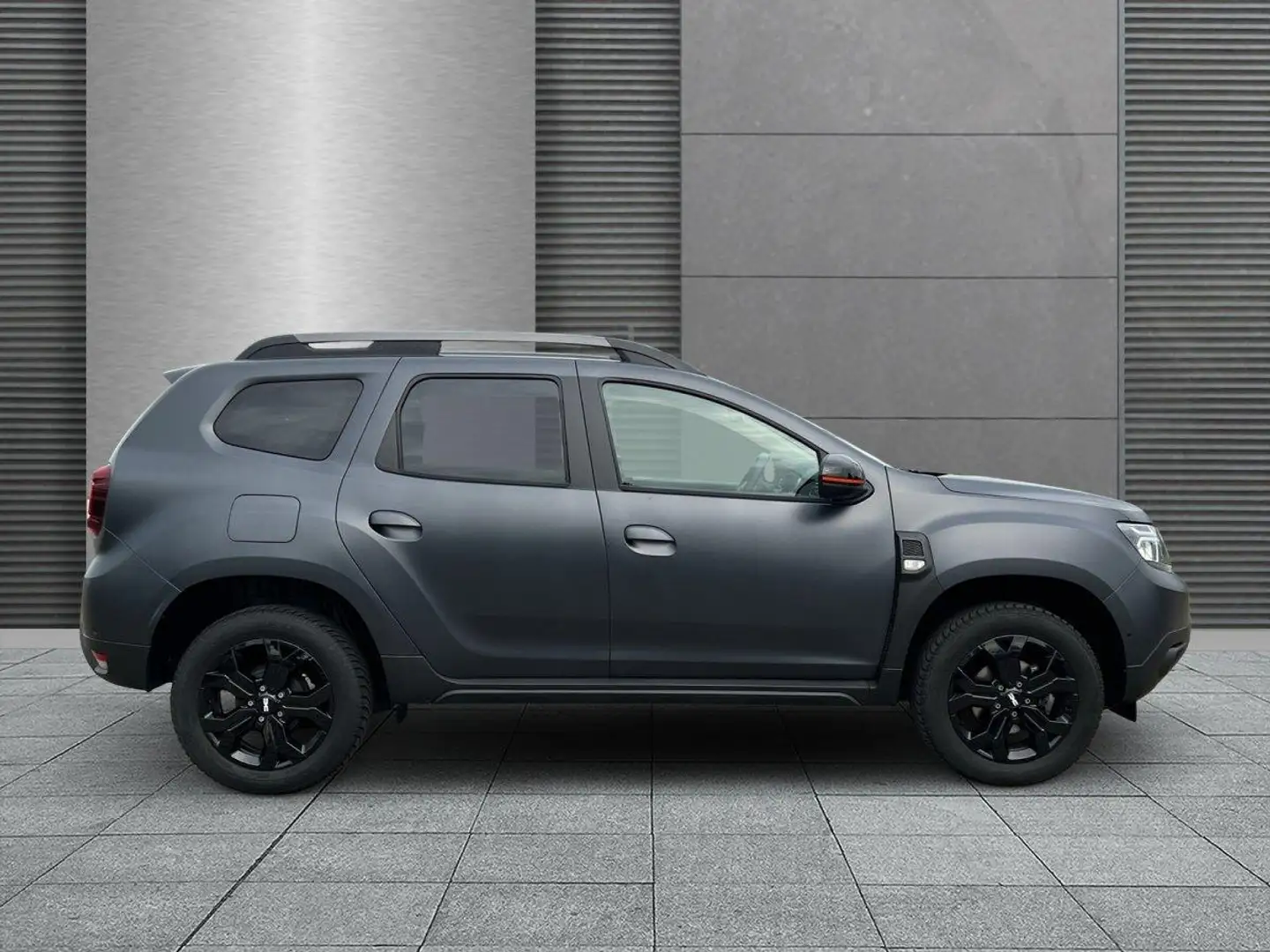 Dacia Duster Extreme MAT Edition+SHZ+GJR+Klimaauto TCe 150 E... Grau - 2