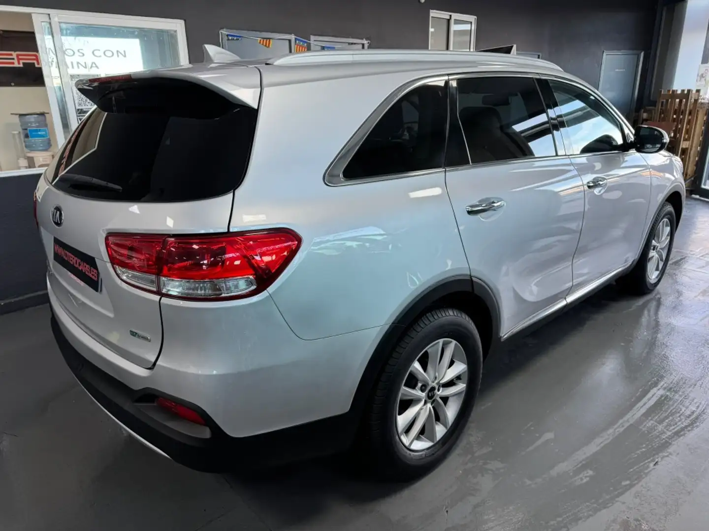 Kia Sorento 2.2CRDi Drive 4x2 Argent - 2