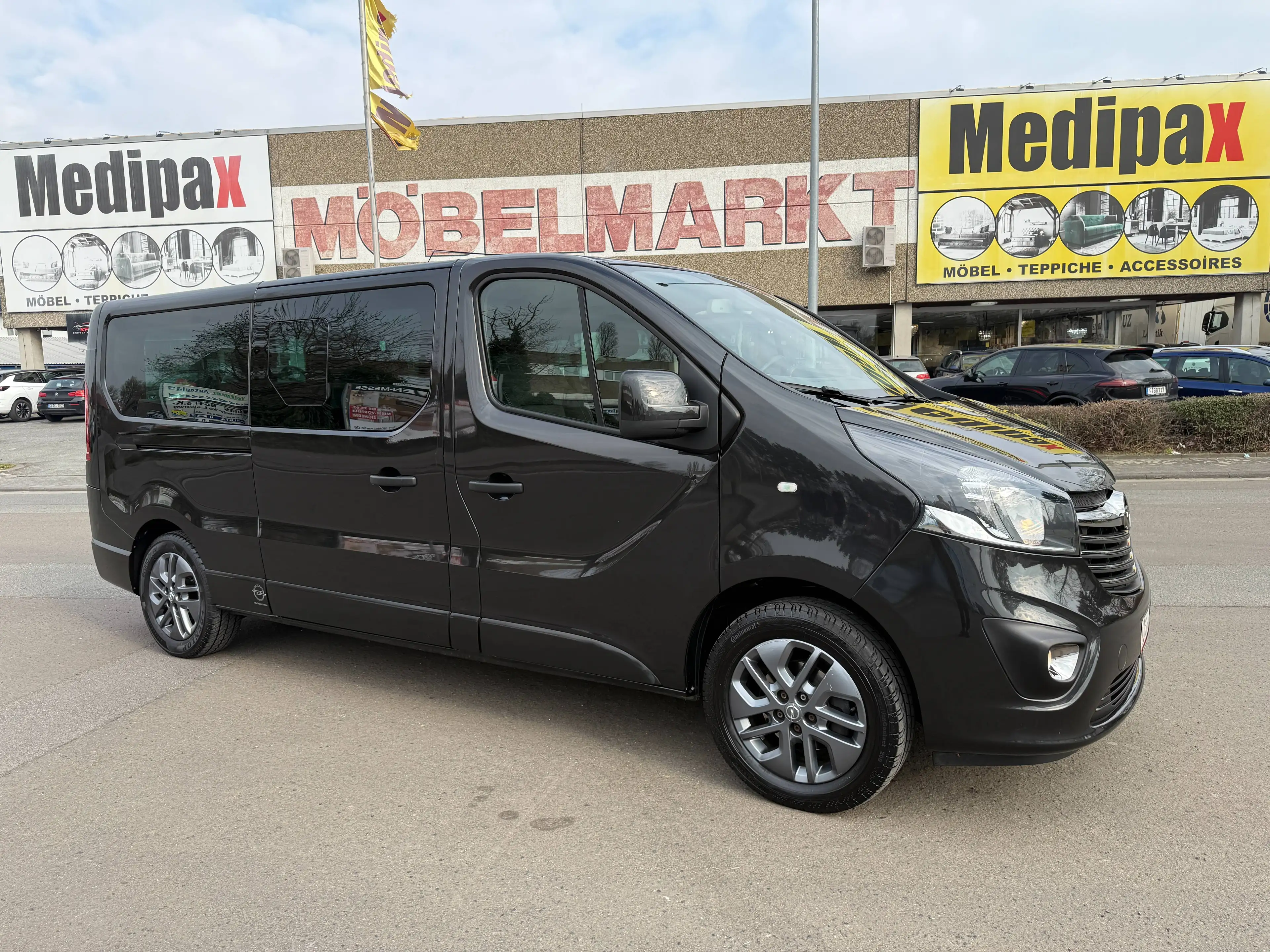 Opel Vivaro B 1.6 CDTi L2H1 2,9t (AHK*8xSITZER*PDC-KAMERA*STANDHZG) — photo 3