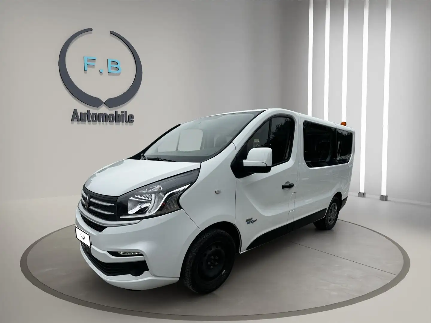 Fiat Talento Kombi L2H1 Family/ 9 SITZER/KLIMA/TOP.. Weiß - 2