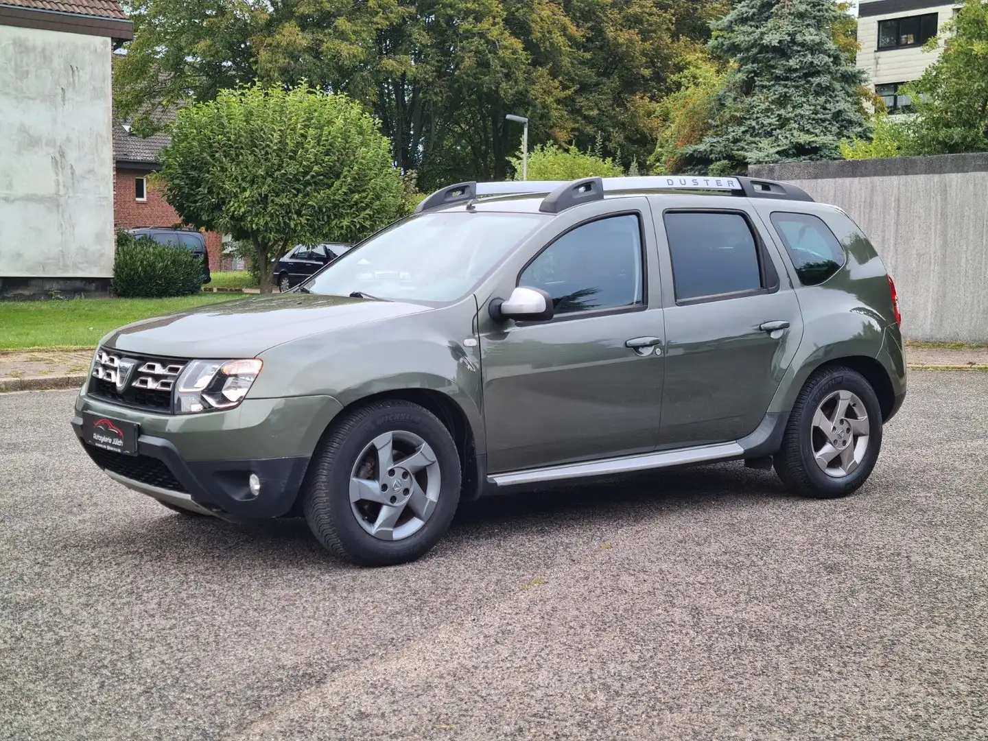 Dacia Duster I Prestige 4x2*Wenig km*Klima Grau - 1