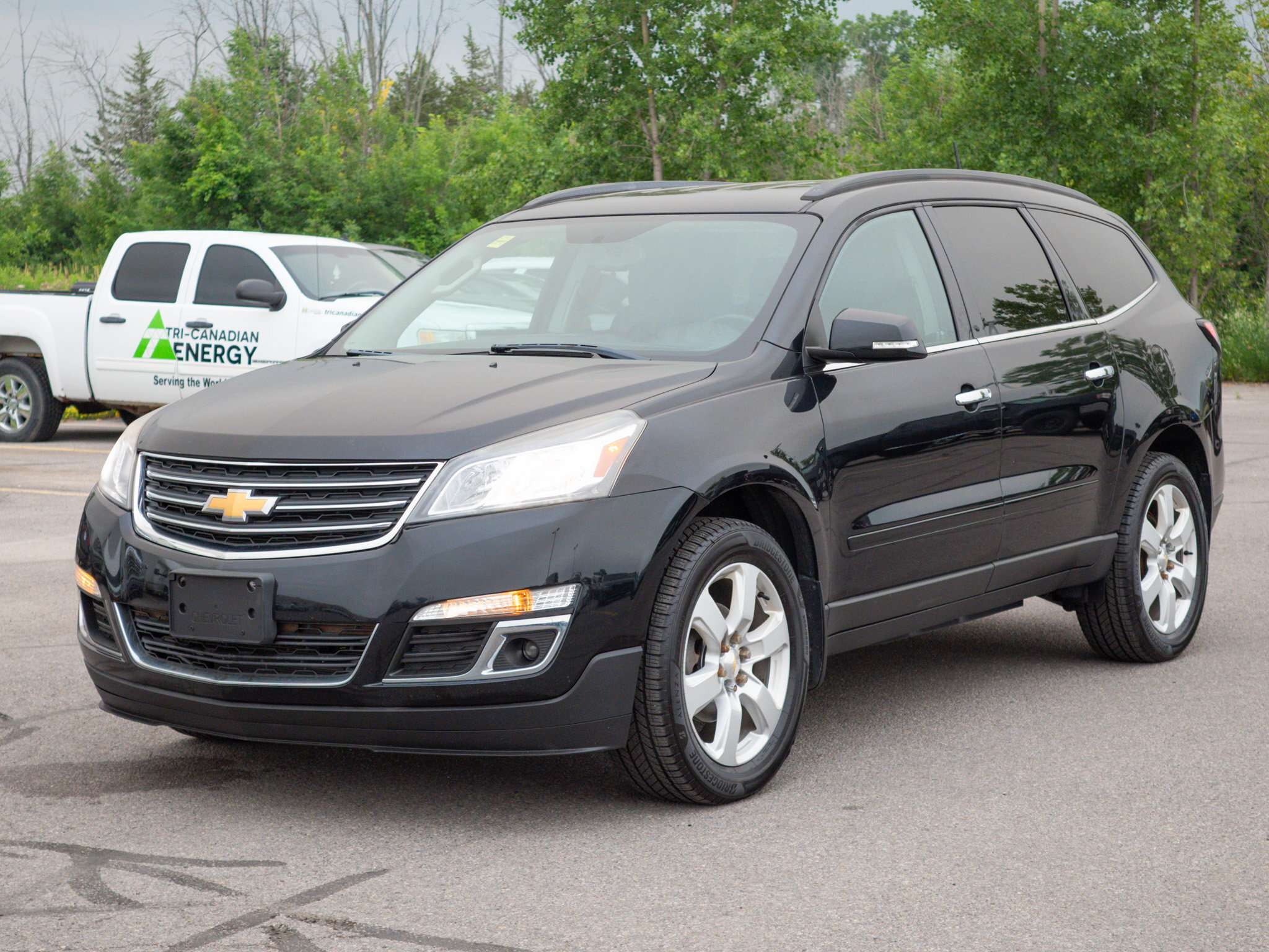 2016 Chevrolet Traverse LT - 3rd Row Seat | Leather Steering Wheel — снимка 1