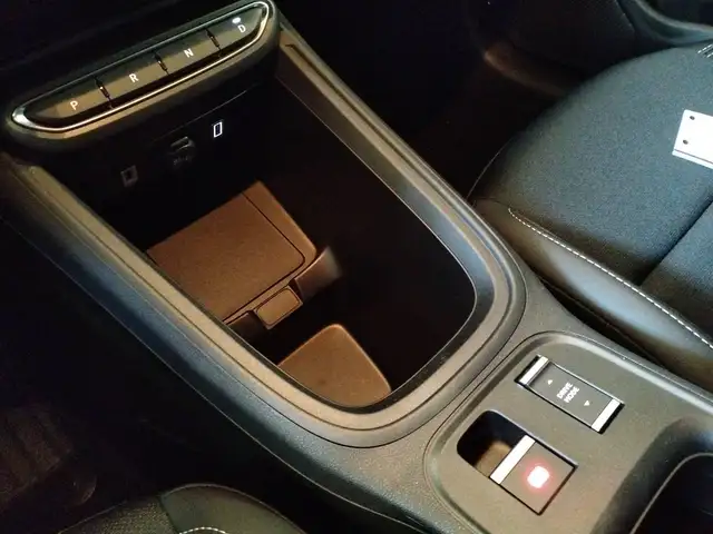 Jeep Avenger view 11