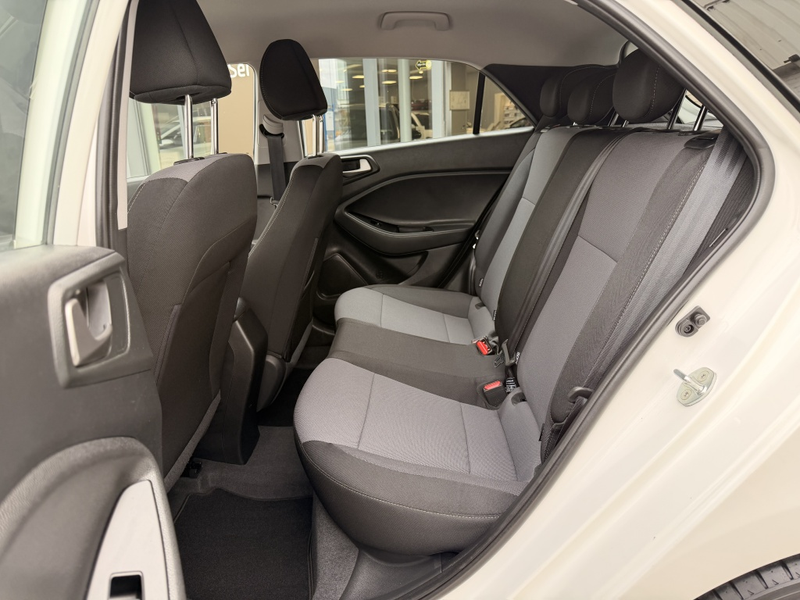Hyundai i20 1.0 T-GDI Comfort | Navigatie | Cruise | Camera | — photo 15