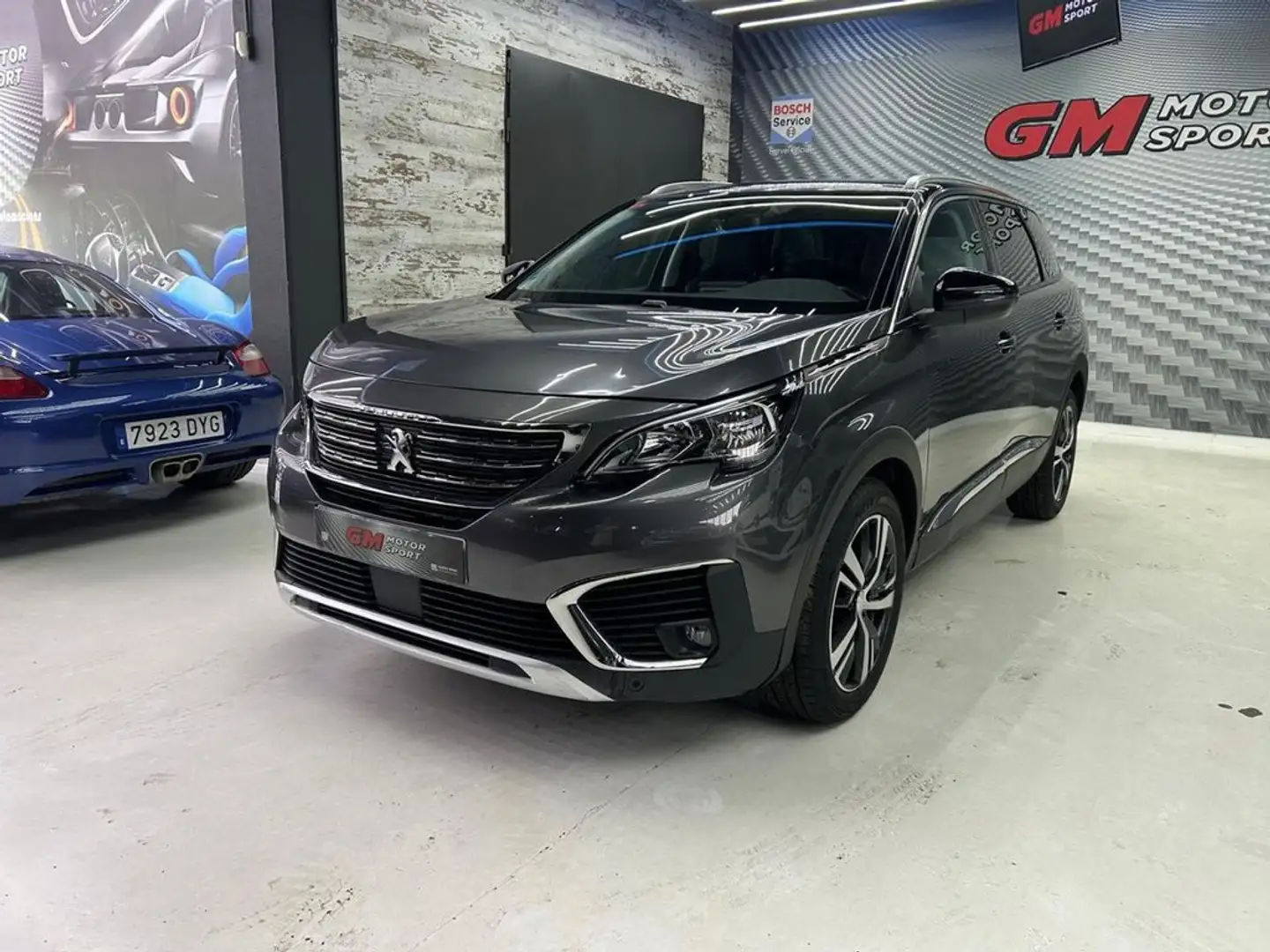 Peugeot 5008 Allure BlueHDi 96kW 130CV SS EAT8 Gris - 2