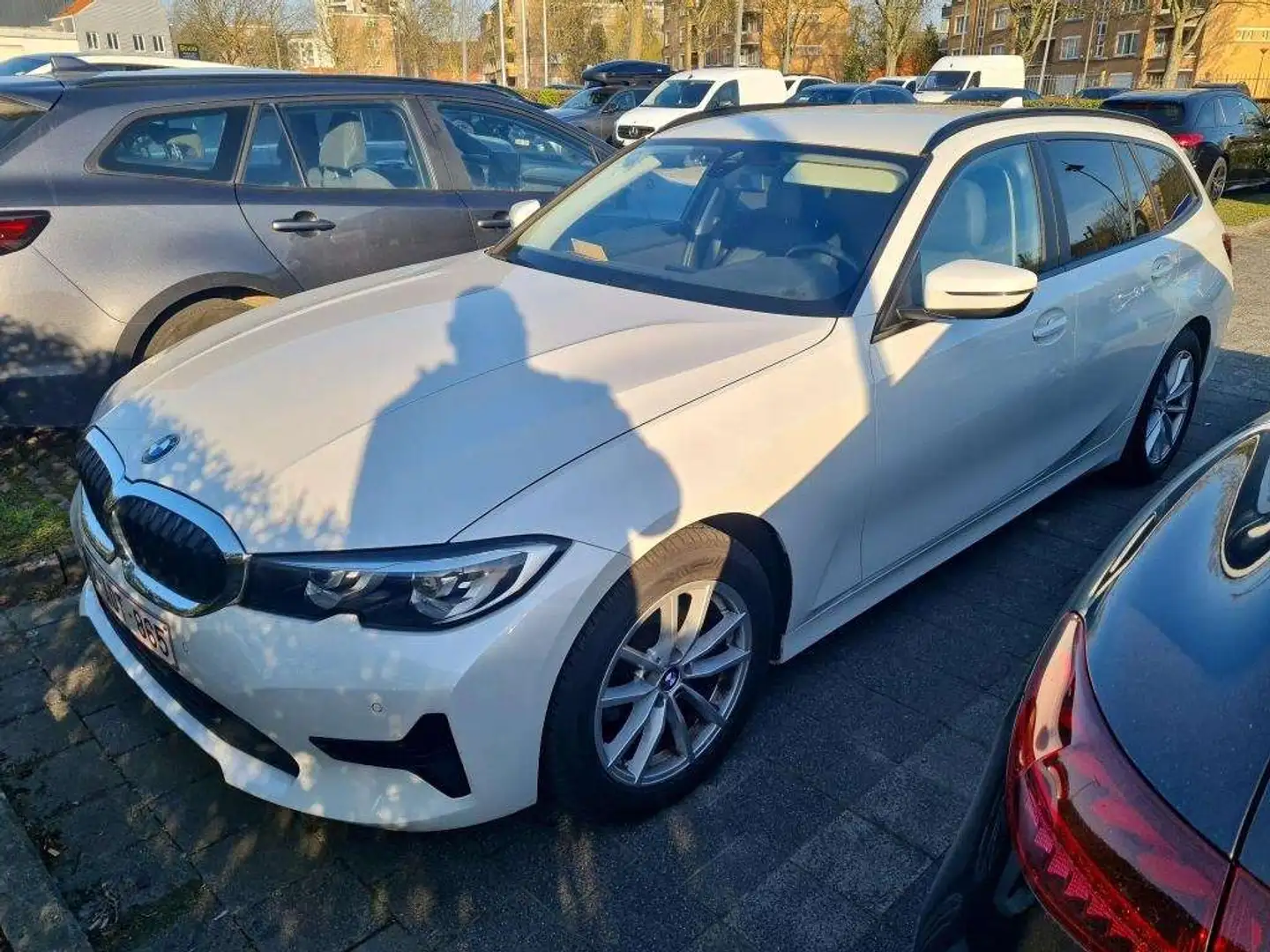 BMW 318 iA Touring G21 *LED-17\-NAVI-CRUISE-PARKING AV\u00 Blanc - 2