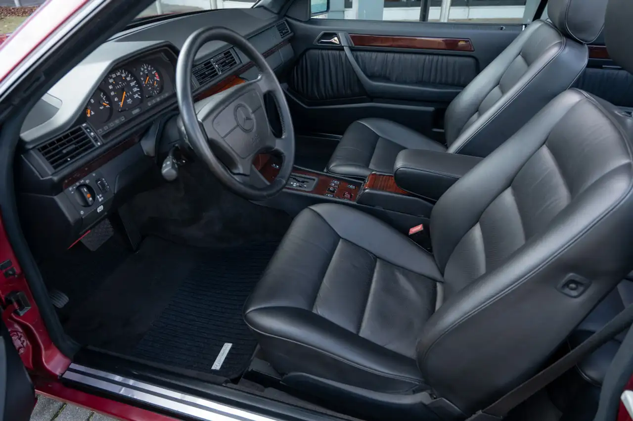 Mercedes-Benz E 220 E220 Cabriolet (W124), foto 7