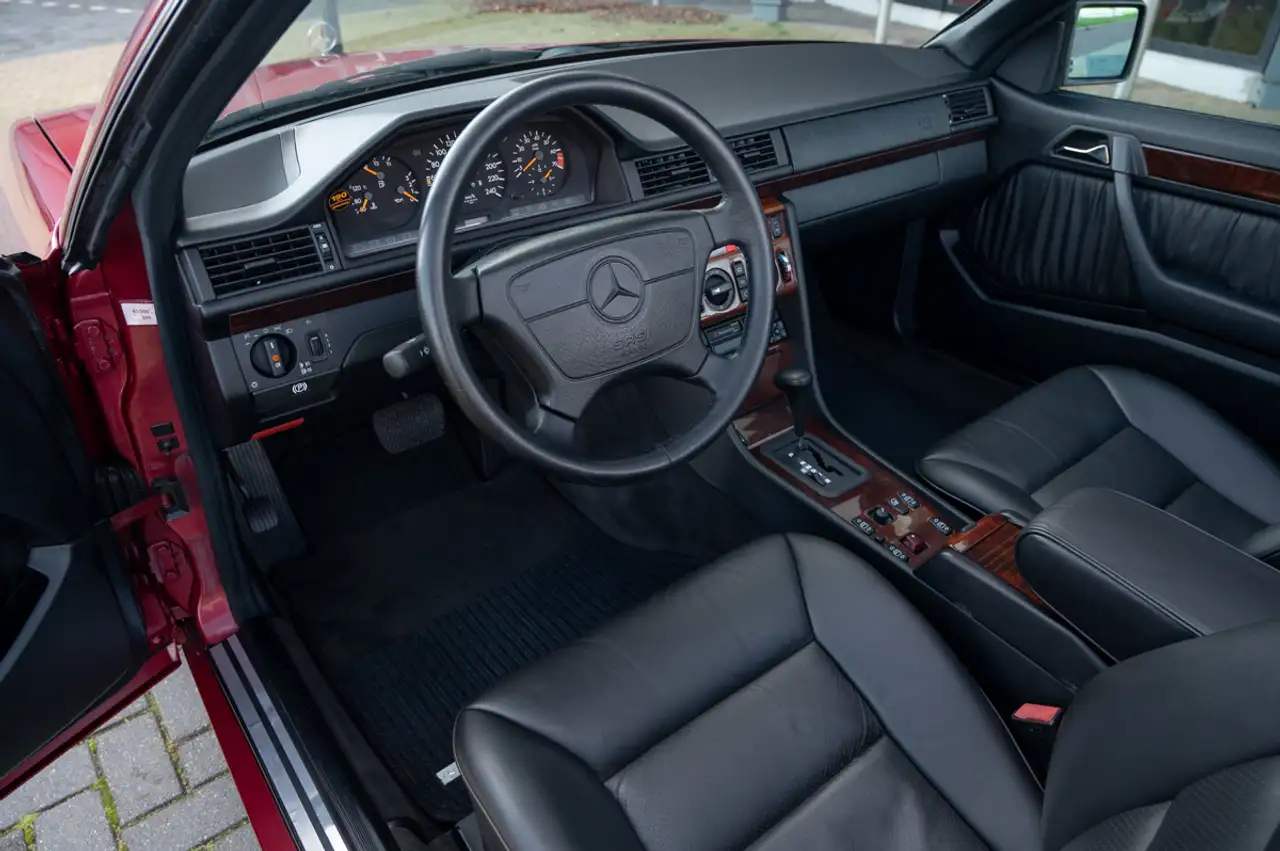 Mercedes-Benz E 220 E220 Cabriolet (W124), foto 6