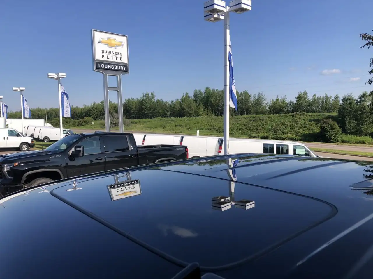 Chevrolet Silverado 1500 photo Chevrolet Silverado 1500