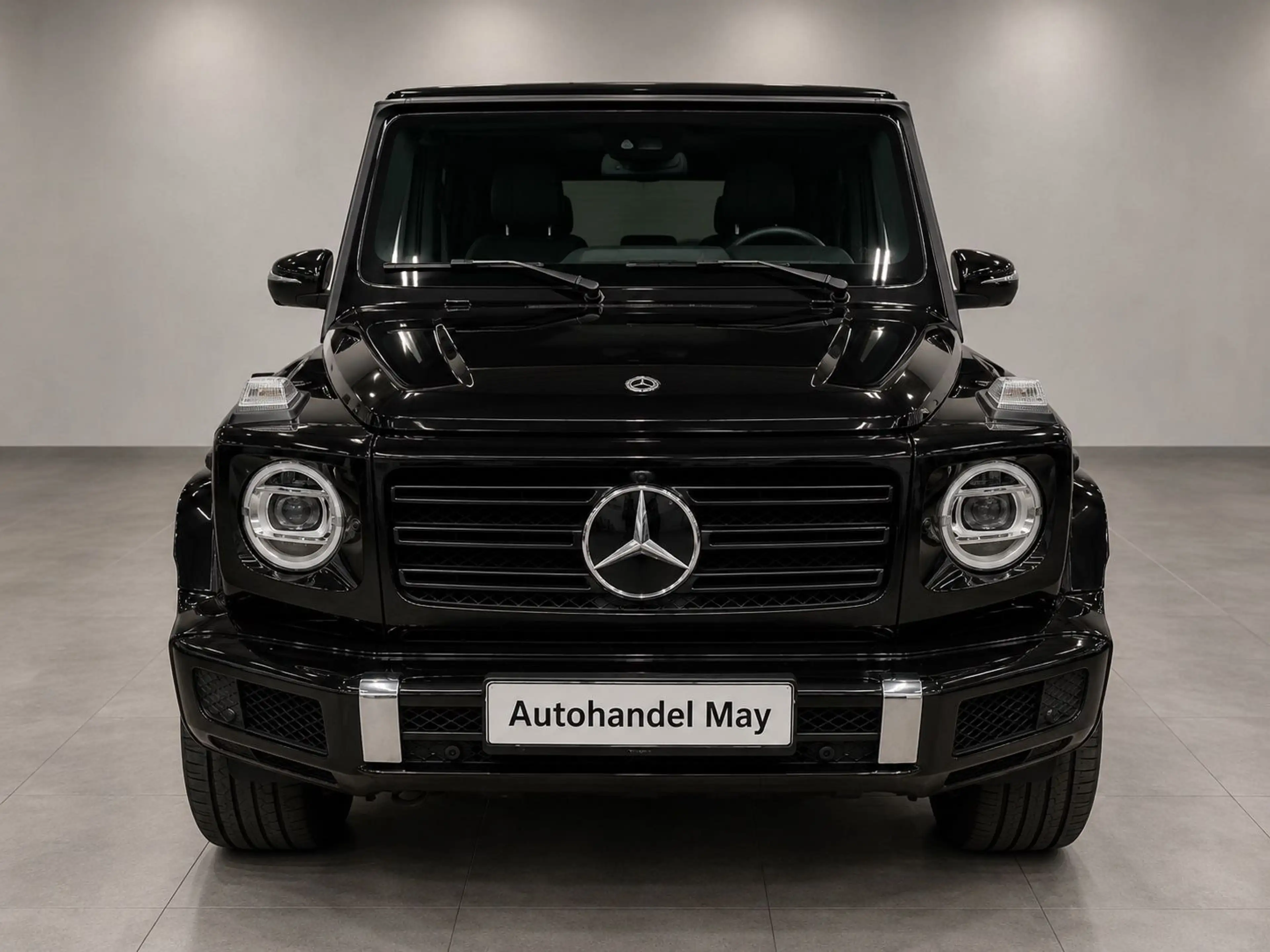Mercedes-Benz G 500 Amg Line — photo 2