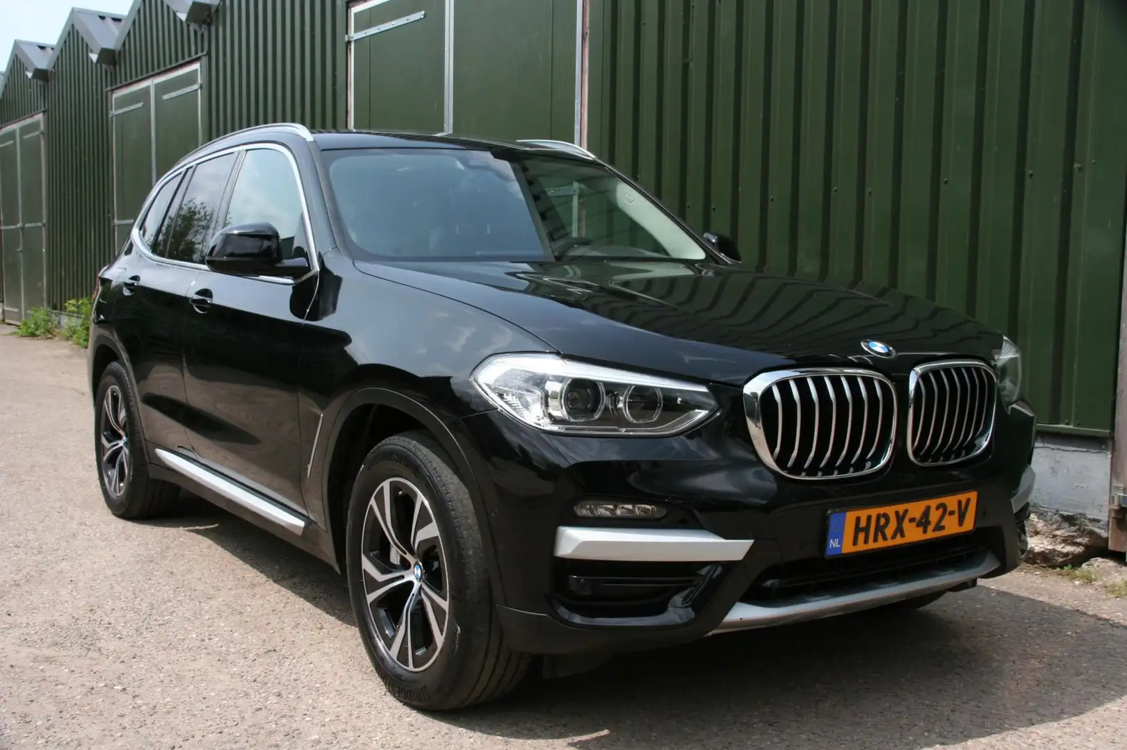BMW X3 XDrive30e High Executive, PHEV, PANORAMADAK, LEER, Negro - 2