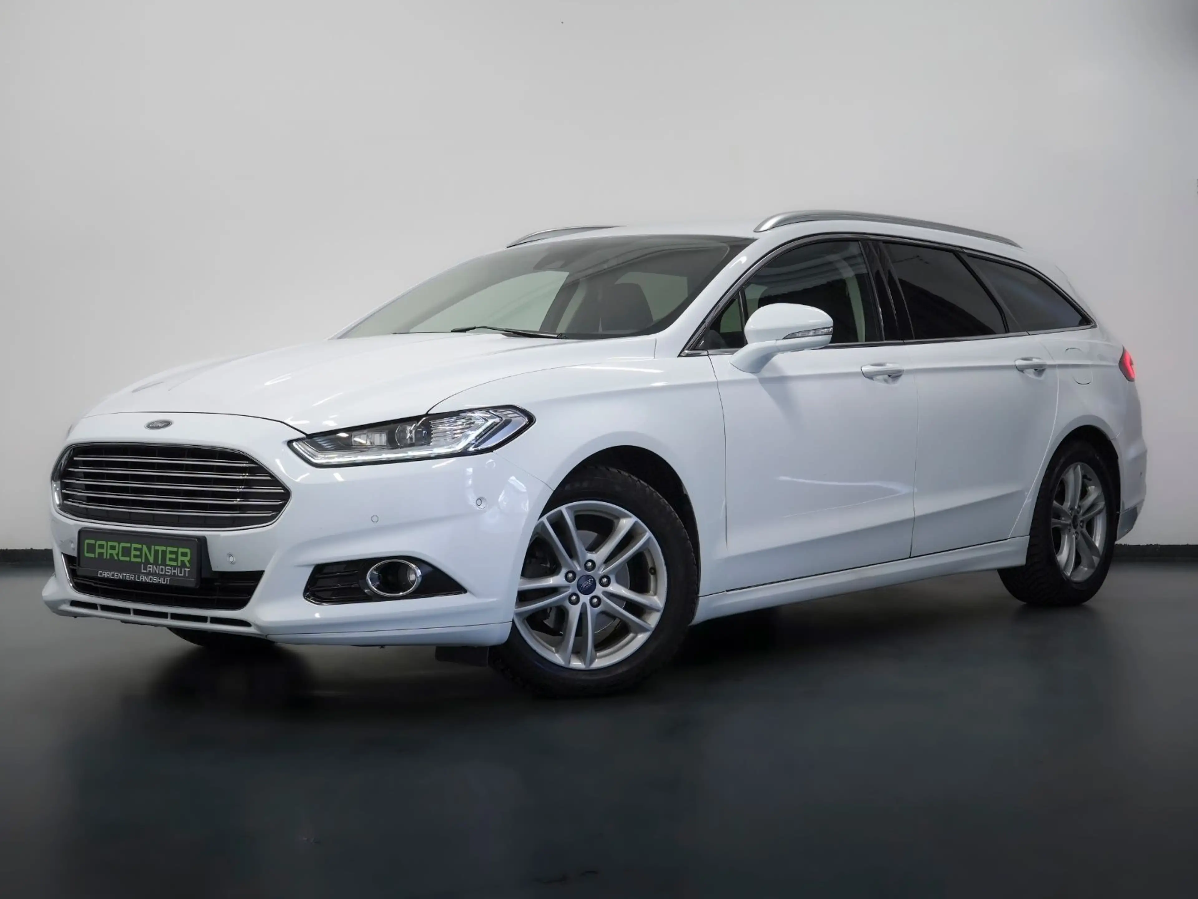 Ford Mondeo TURNIER TITANIUM 2.0 1.HAND/NAVI/AHK/KAM