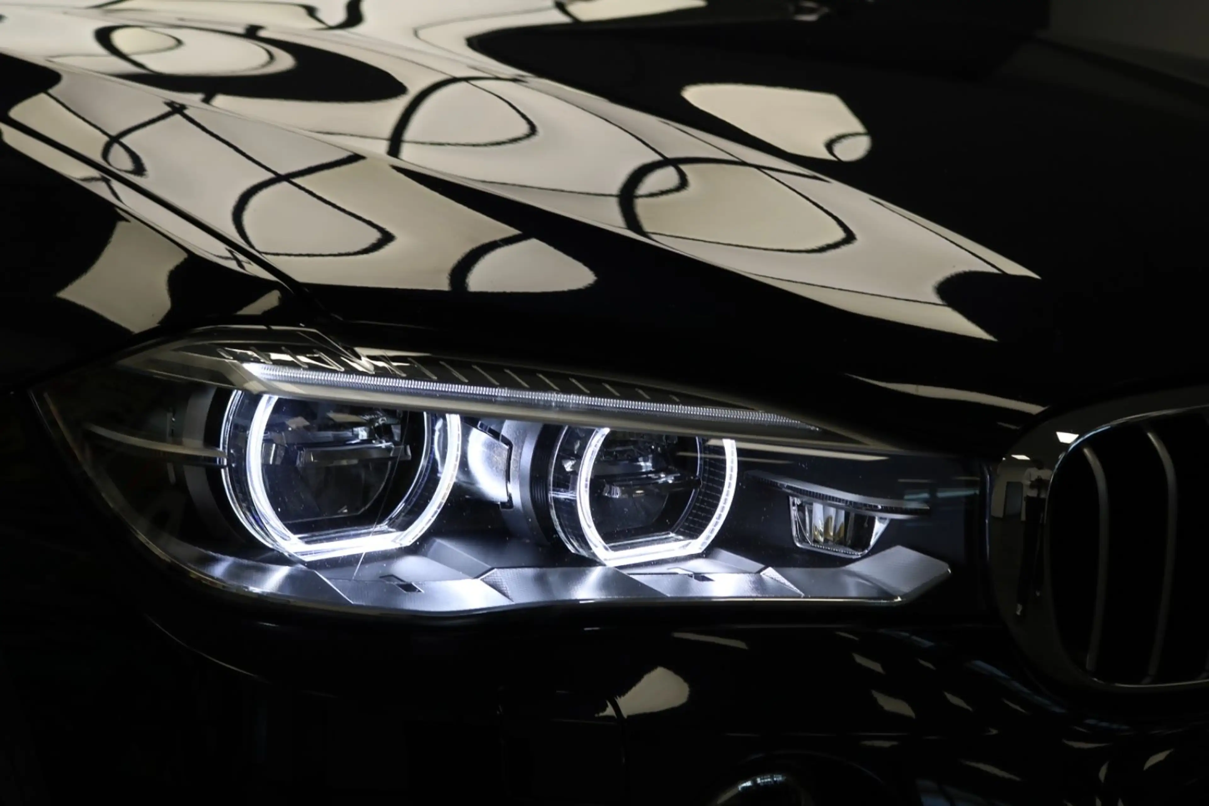 BMW X6 xDrive 40 d M SPORT /SOFTCOLSE/KAMERA/HEADUP — photo 4
