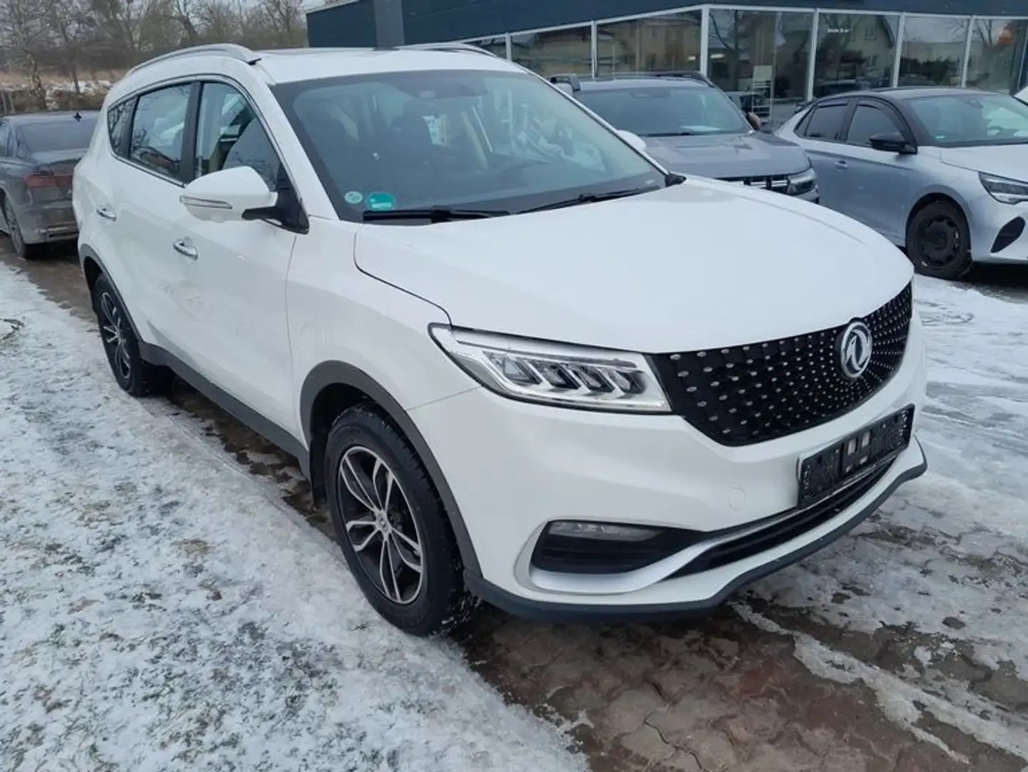 DFSK Fengon 580 /Navi/LED/360°/Leder/Sitzh./Garantie Weiß - 1