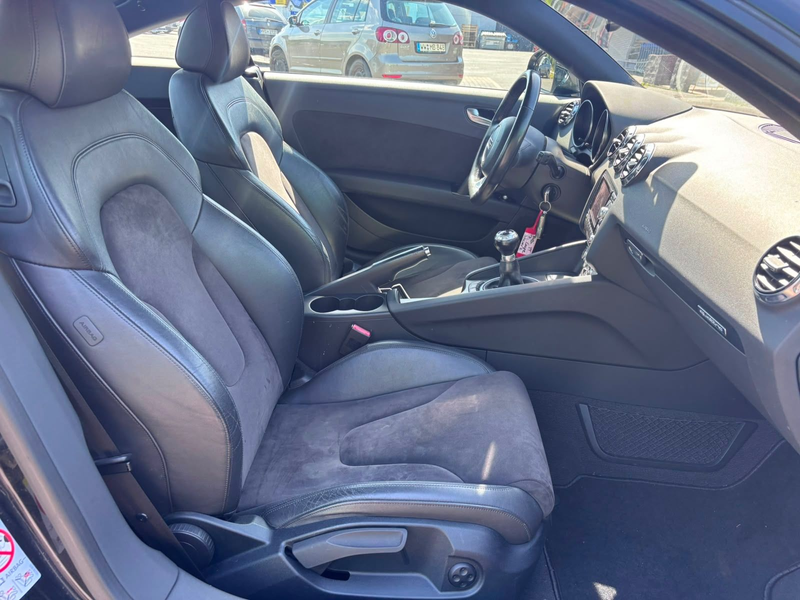 Audi TT 2.0 TDI Coupe quattro *NAVI*XENON*LEDER*2HAND — photo 13