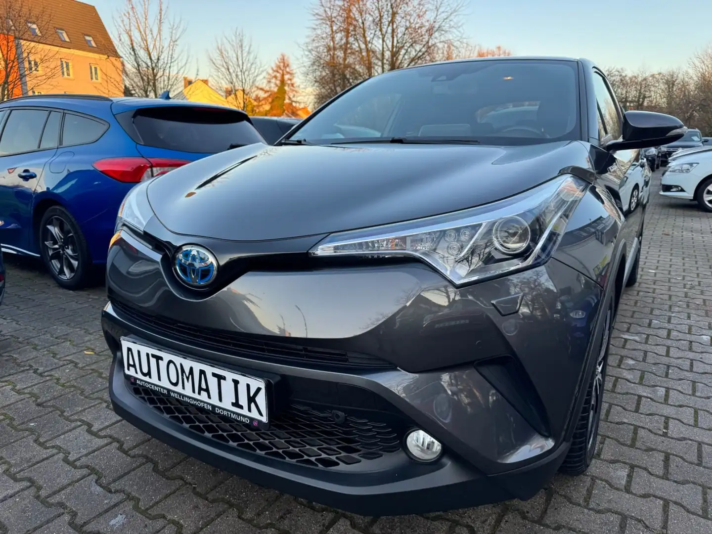 Toyota C-HR Hybrid/1.Hand/Kamera/ Grau - 1