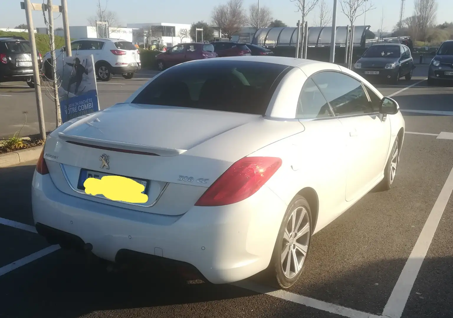 Peugeot 308 CC 2.0 HDi 163ch FAP Féline - 2