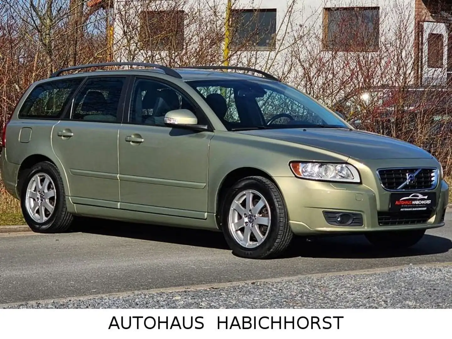 Volvo V50 Kombi 1.6 D Drive Momentum/vieles neu /Tempo Verde - 1