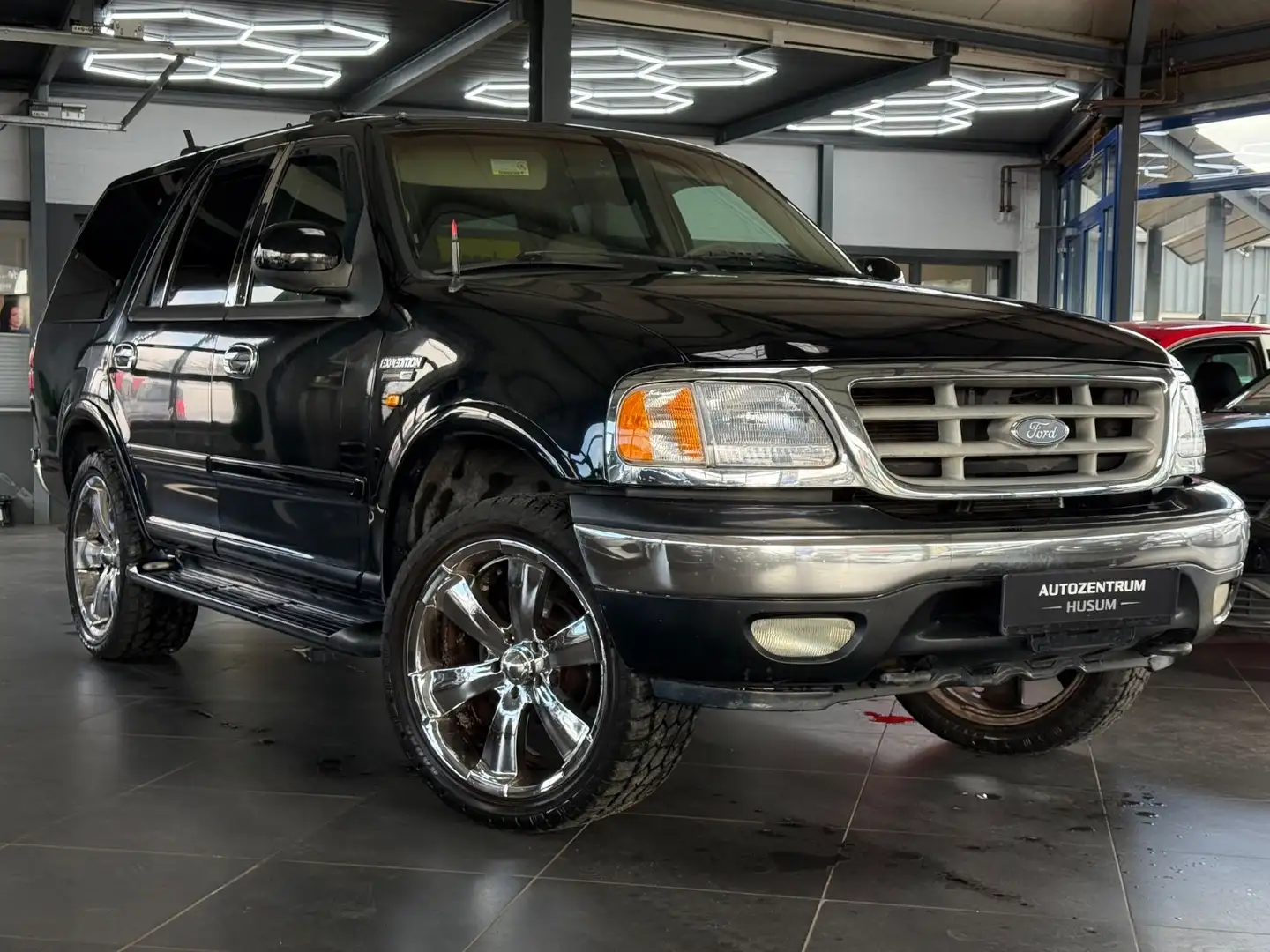 Ford Expedition TÜV 08/2027 Schwarz - 1