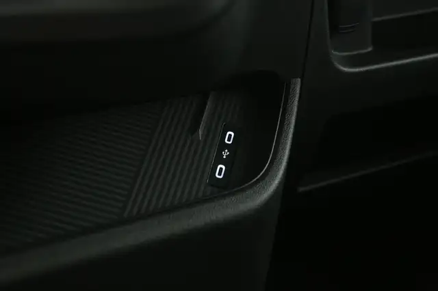 Renault Master view 25
