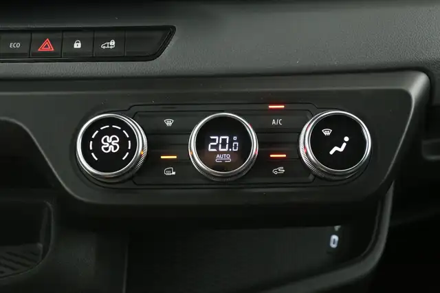 Renault Master view 19