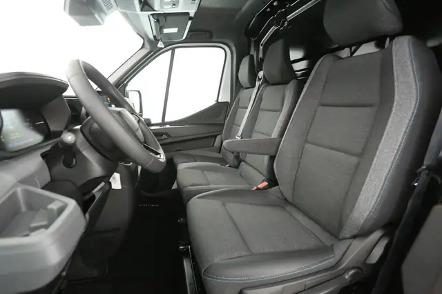 Renault Master view 11