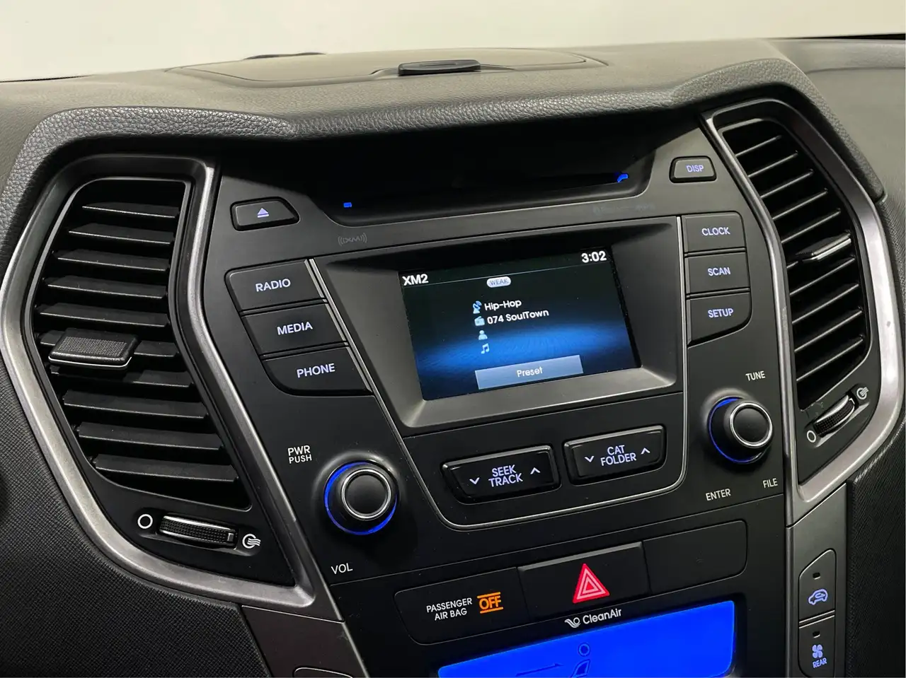 Hyundai SANTA FE photo Hyundai SANTA FE