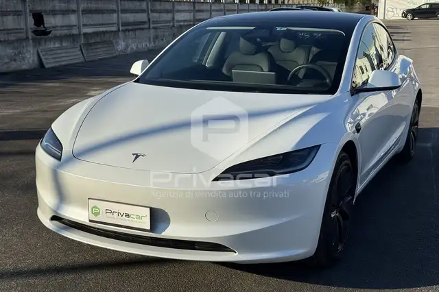 Tesla Model 3 Model 3 NV35 RWD Premium
