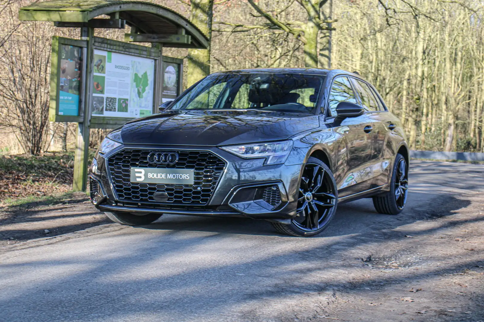 Audi A3 A3 30 TFSI Sportback S tronic *Carplay *android Grijs - 2
