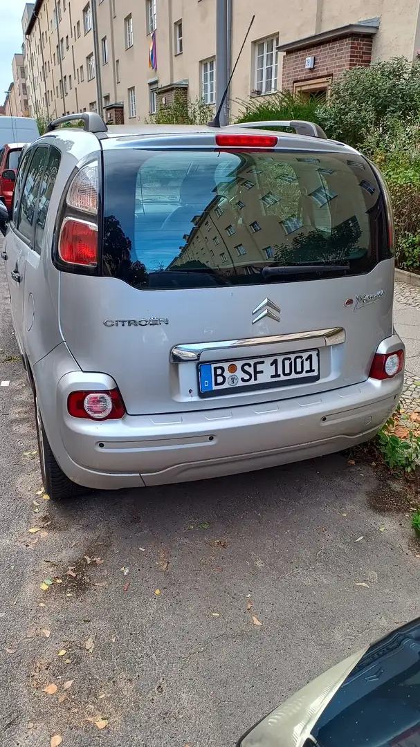 Citroen C3 Picasso HDi 110 FAP Exclusive - 2