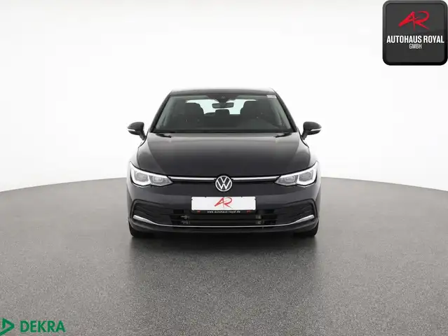 Volkswagen Golf view 8