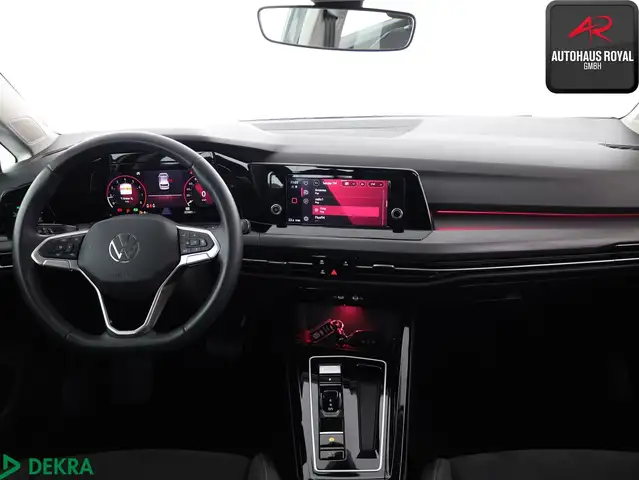 Volkswagen Golf view 9