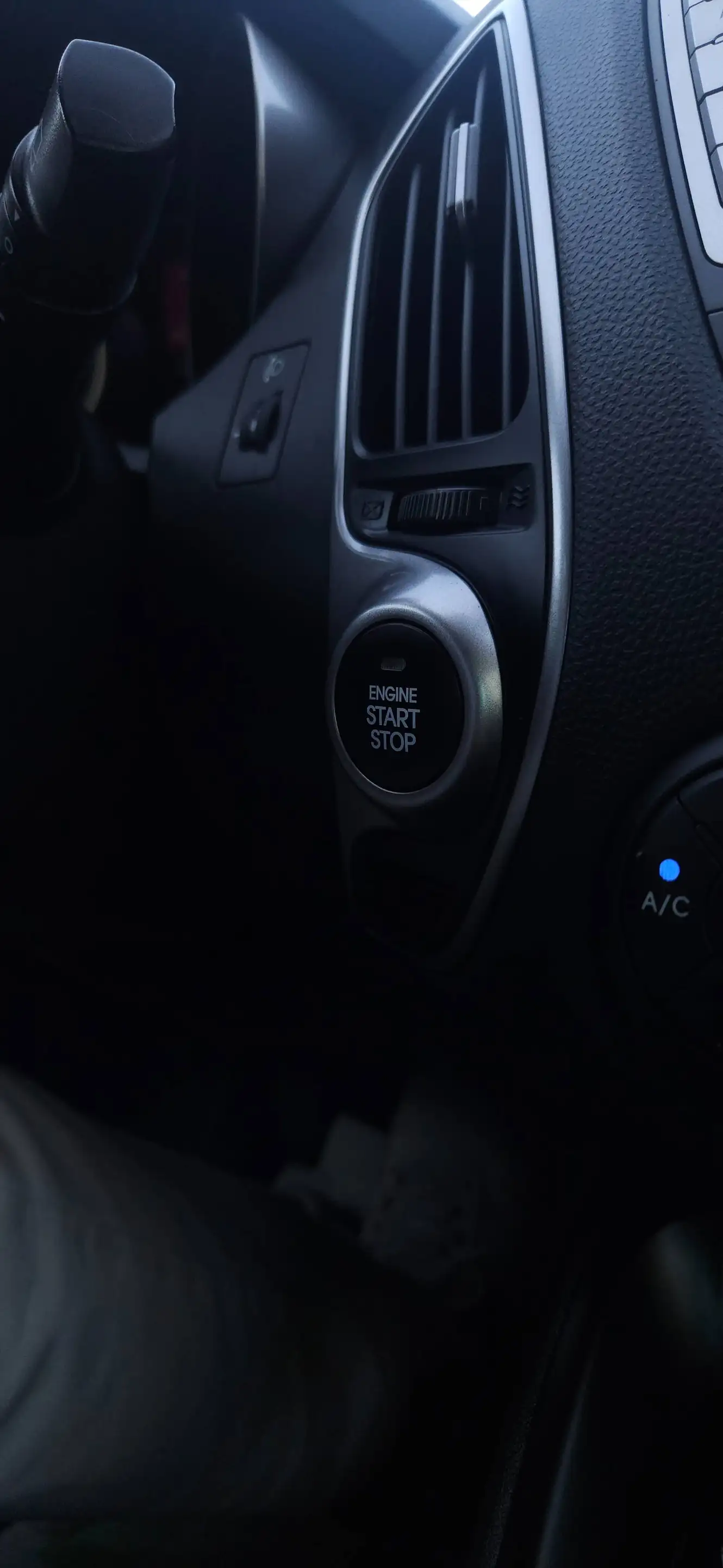 Hyundai iX35 iX35 2.0 CRDi 2WD Comfort | GARANTIE 1 AN ✅ — photo 11