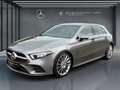 Mercedes-Benz A 180 d  AMG Pano Kamera Ambiente SitzHz MBUX Gris - thumbnail 1