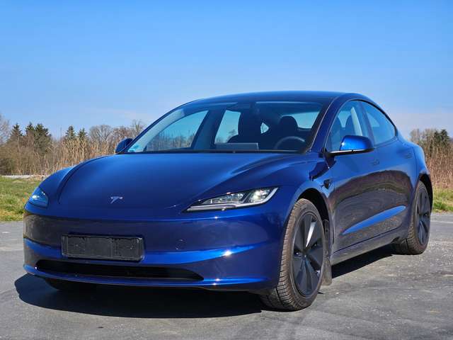 Tesla Model 3 LR AWD Highland + EAP + MwSt. ausweisbar 2024!