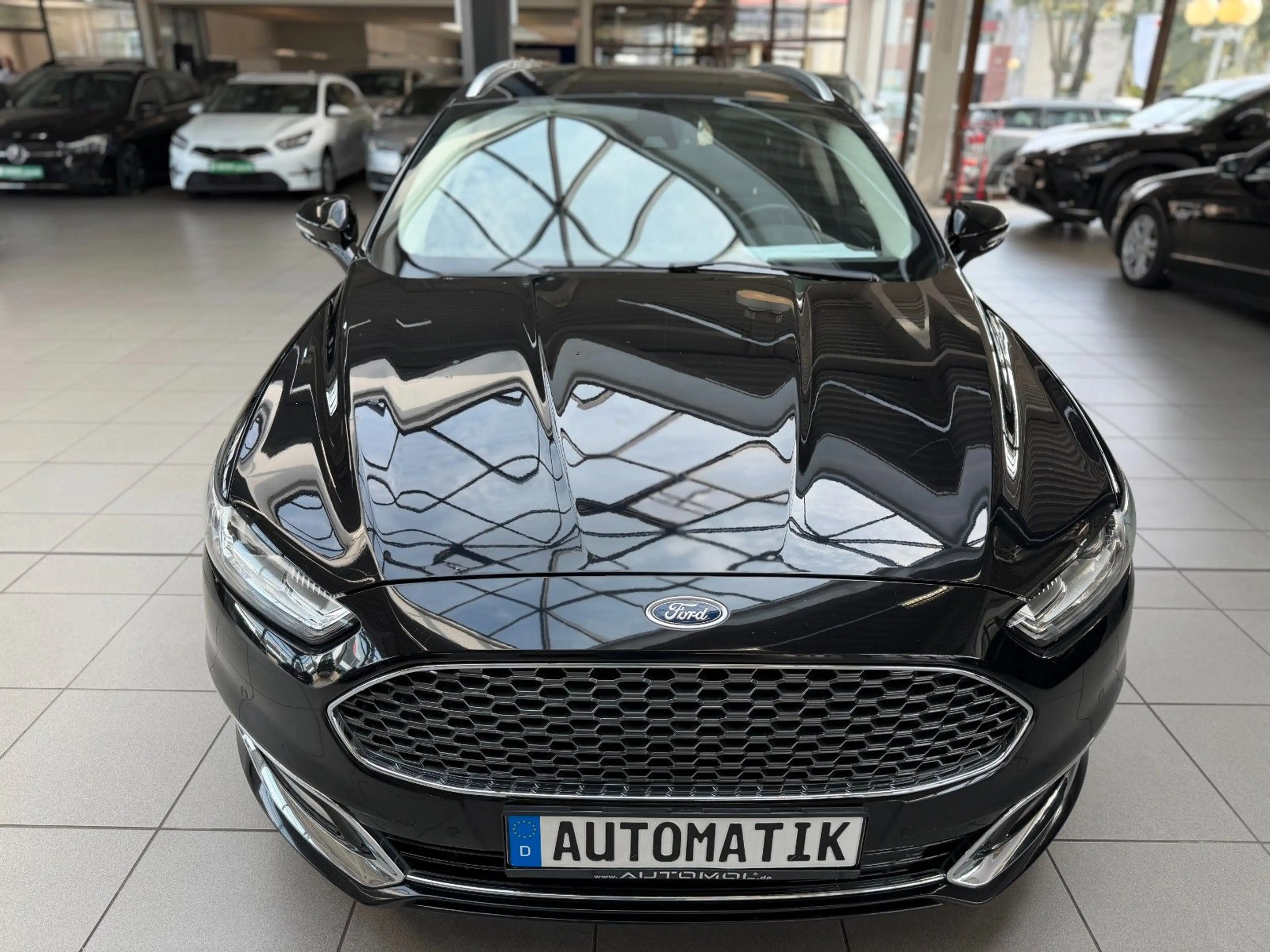 Ford Mondeo Turnier Vignale 2.0 Kamera, Leader — photo 2