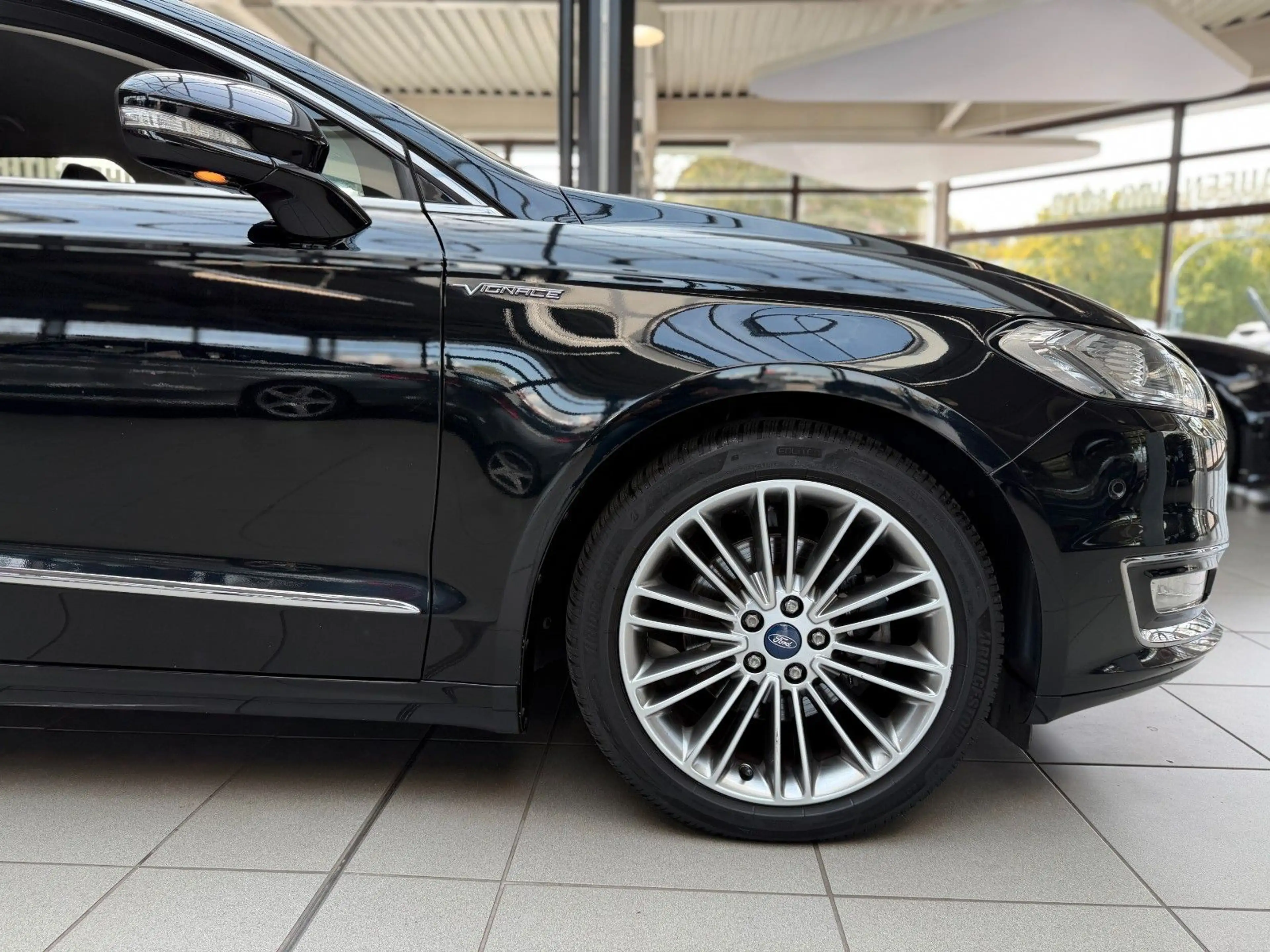 Ford Mondeo Turnier Vignale 2.0 Kamera, Leader — photo 8