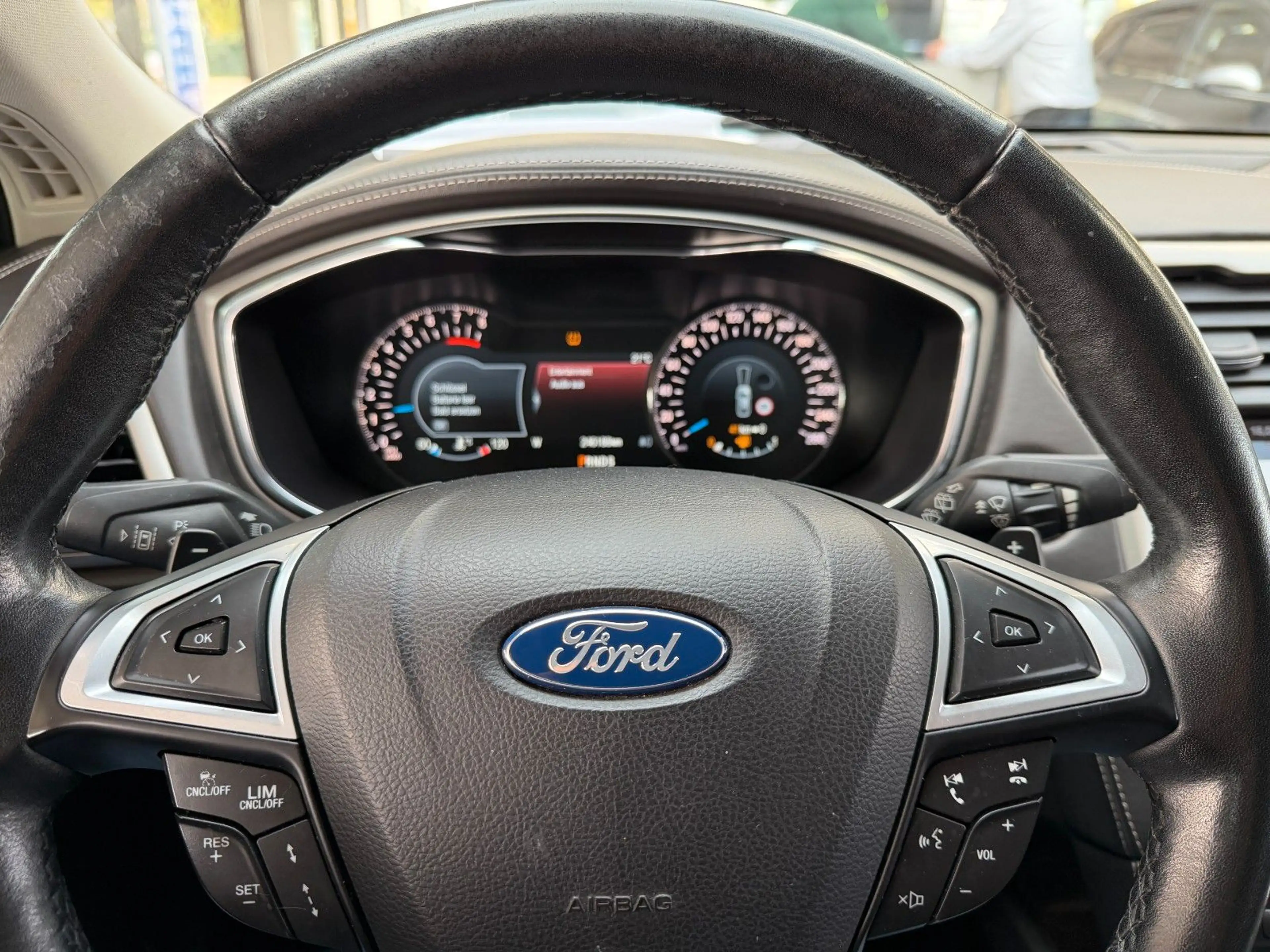 Ford Mondeo Turnier Vignale 2.0 Kamera, Leader — photo 10