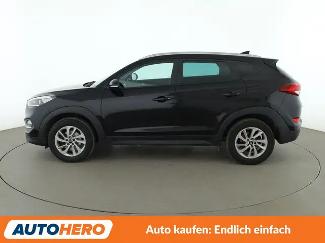 Hyundai Tucson view 3