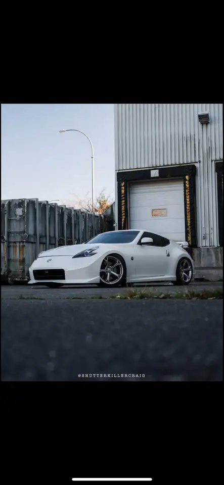 Nissan 370Z снимка Nissan 370Z