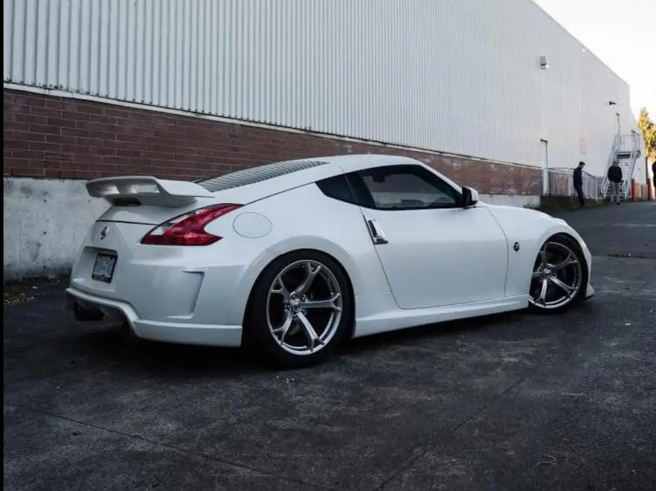 Nissan 370Z снимка Nissan 370Z