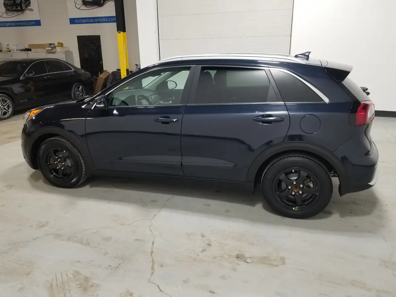 Kia Niro снимка Kia Niro