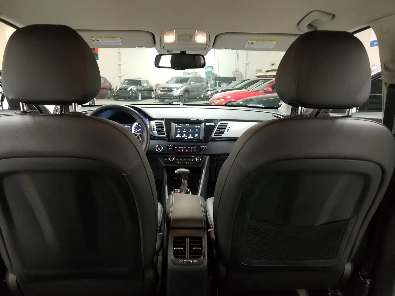 Kia Niro снимка Kia Niro