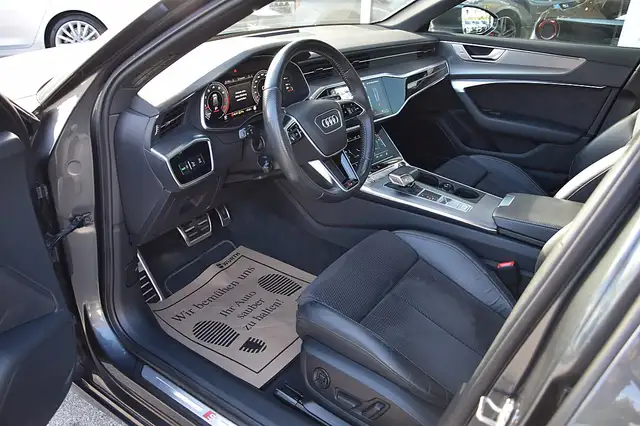 Audi A6 view 4