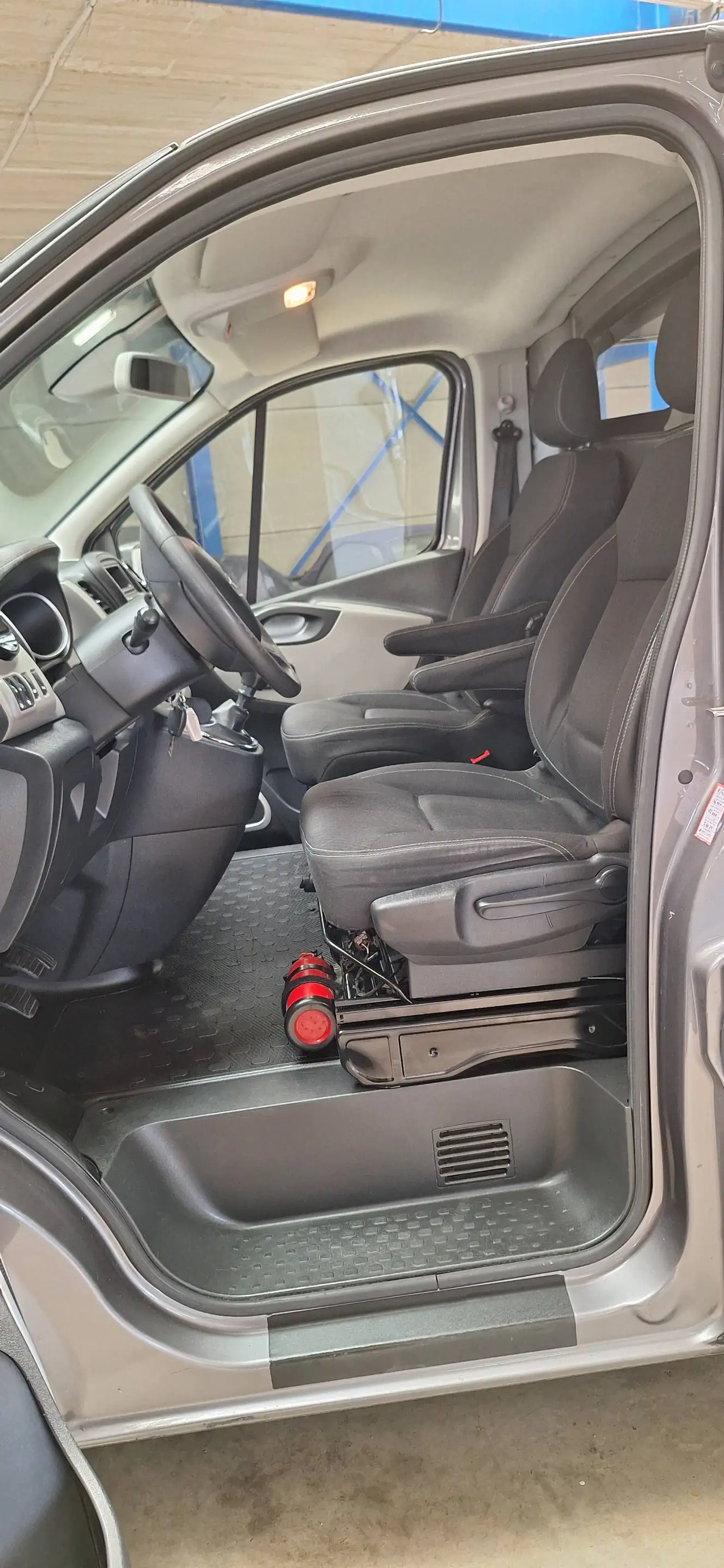 Renault Trafic CORBILLARD-LIJKWAGEN-HEARSE — photo 9