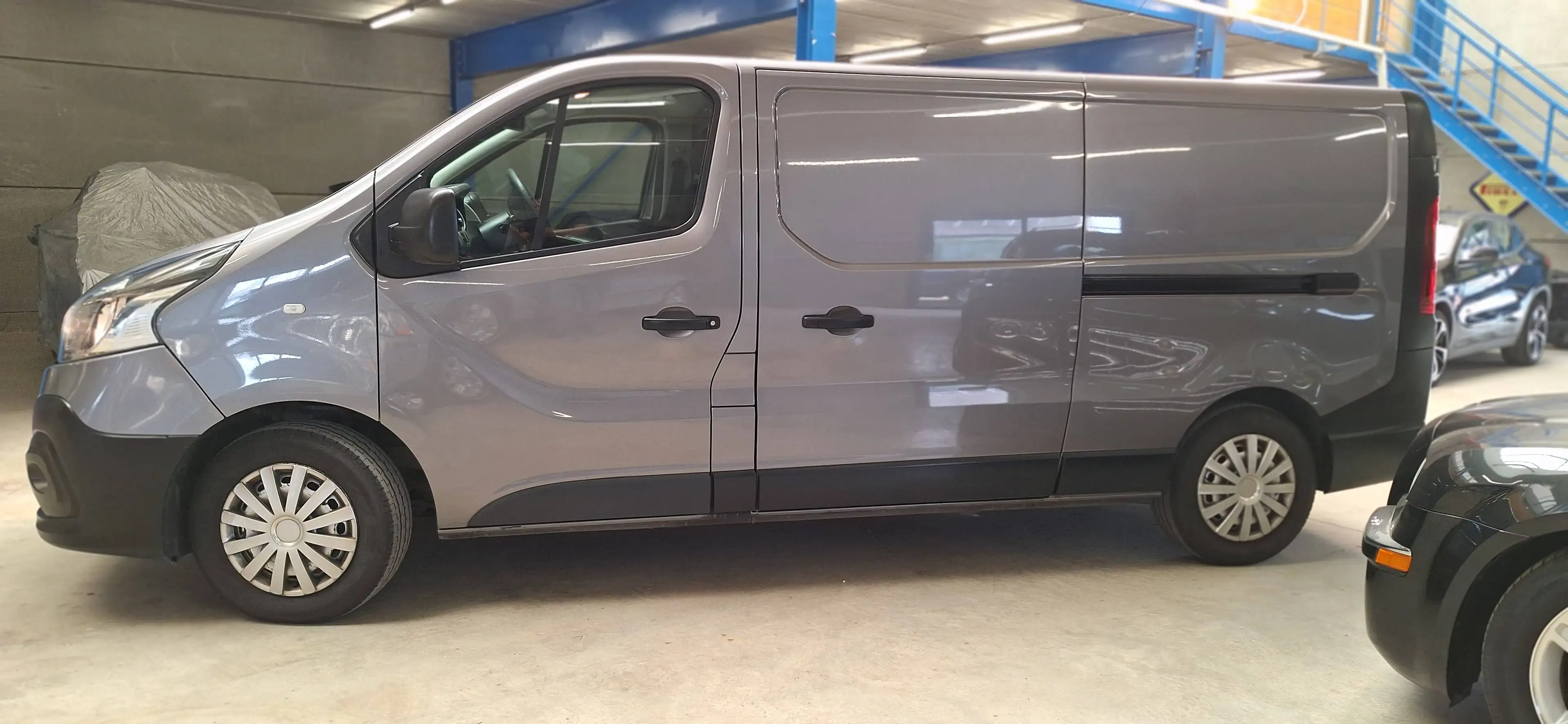 Renault Trafic CORBILLARD-LIJKWAGEN-HEARSE — photo 4
