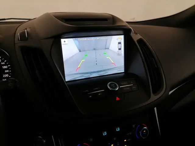 Ford Kuga view 17